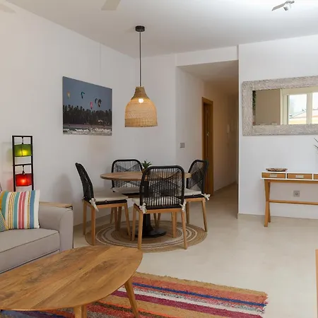 Deja Blue - Rent Modern Penthouse טריפה