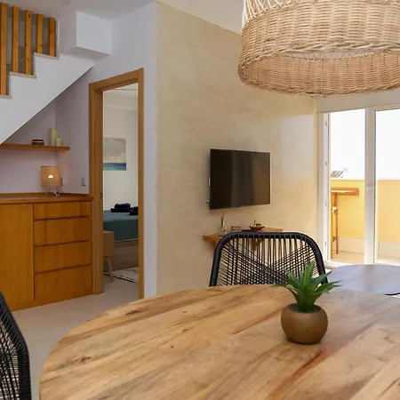 דירה Deja Blue - Rent Modern Penthouse טריפה