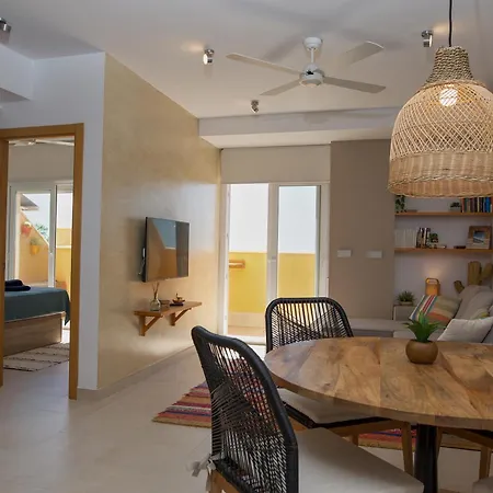 דירה Deja Blue - Rent Modern Penthouse