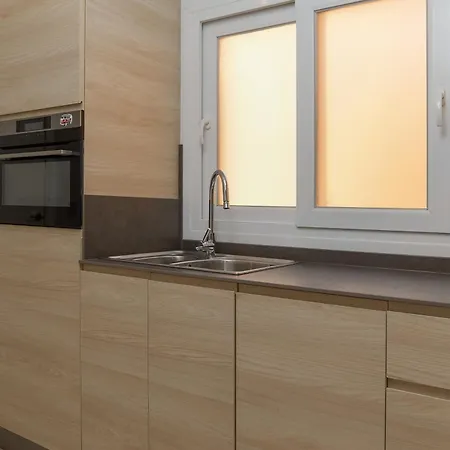 Deja Blue - Rent Modern Penthouse דירה