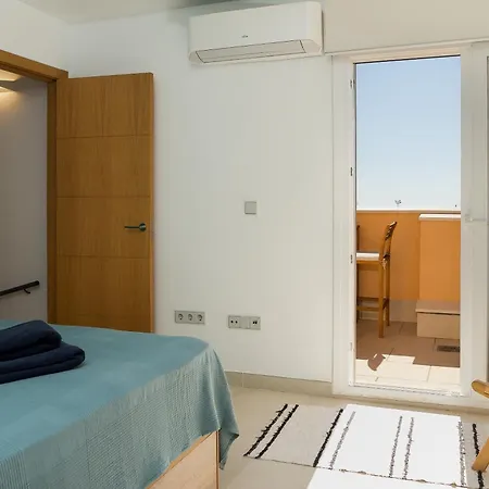 Lägenhet Deja Blue - Rent Modern Penthouse