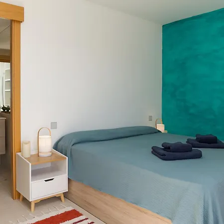 Apartment Deja Blue - Rent Modern Penthouse *