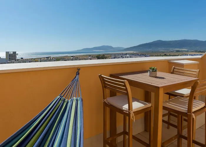 Deja Blue - Rent Modern Penthouse Daire *