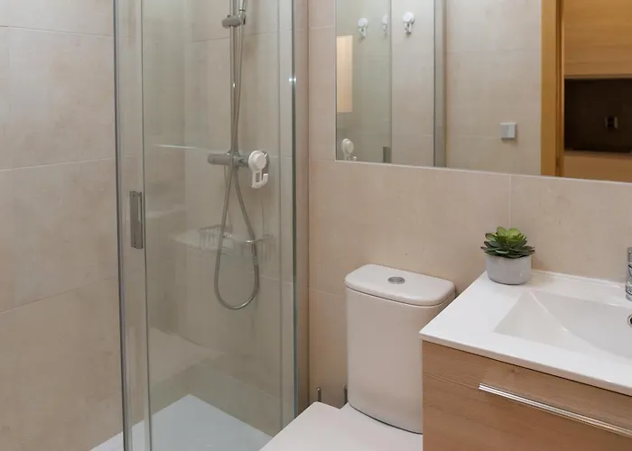 Deja Blue - Rent Modern Penthouse Daire Tarifa