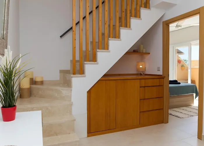 Deja Blue - Rent Modern Penthouse Daire *