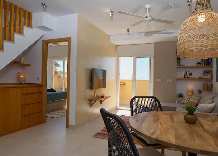 Deja Blue - Rent Modern Penthouse * Tarifa